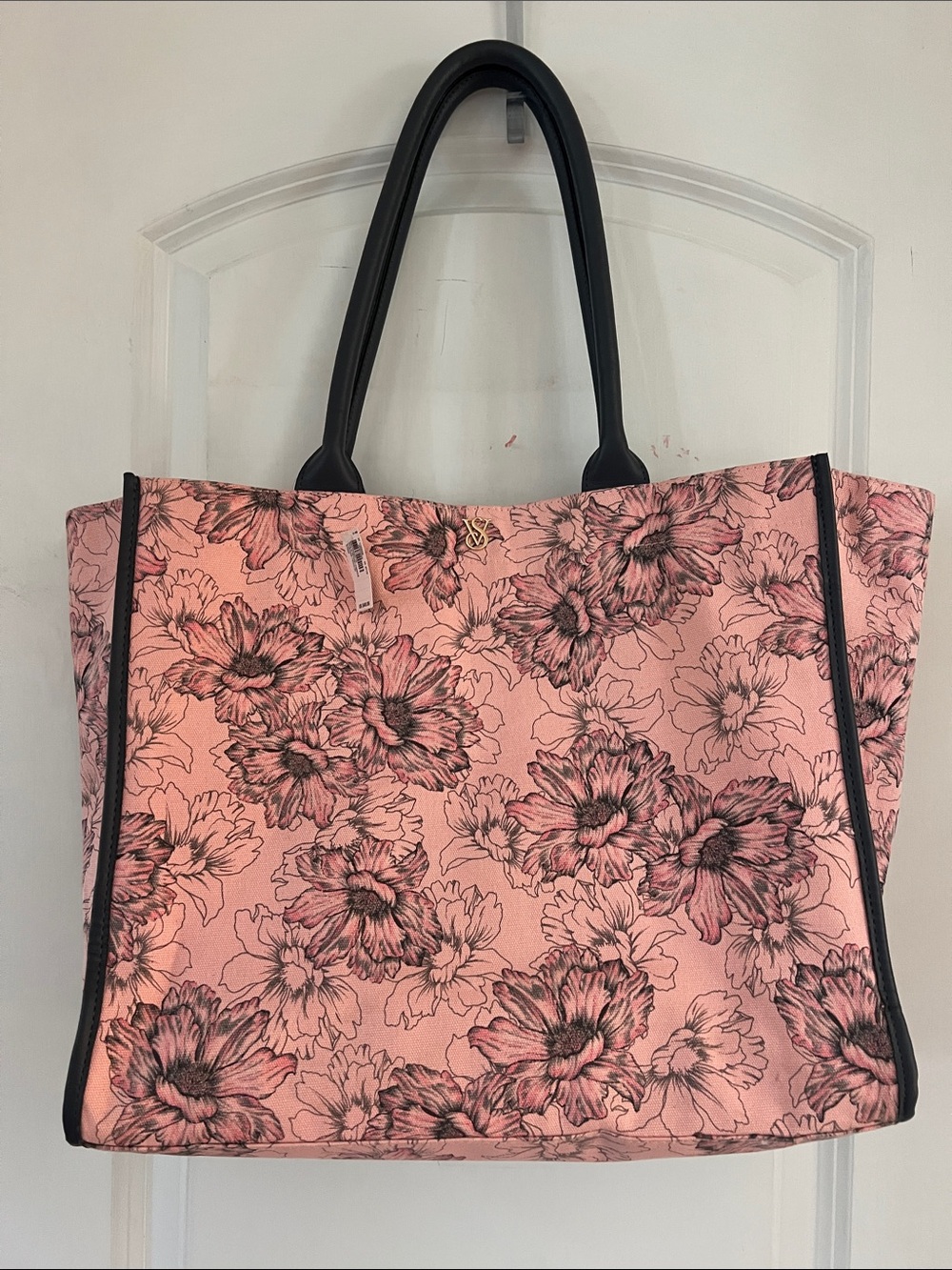 Victoria's Secret Pink Floral Tote with Gray Trim snaps spacious nwt